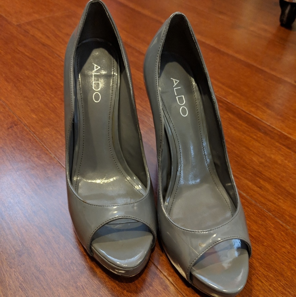 Women's Aldo Heels